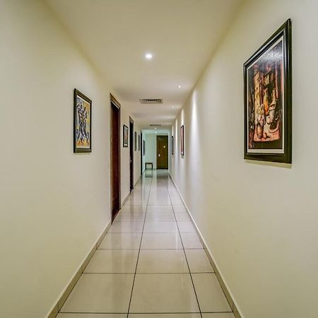 Townhouse 552Hotel Royal Court Jalandhar Eksteriør billede
