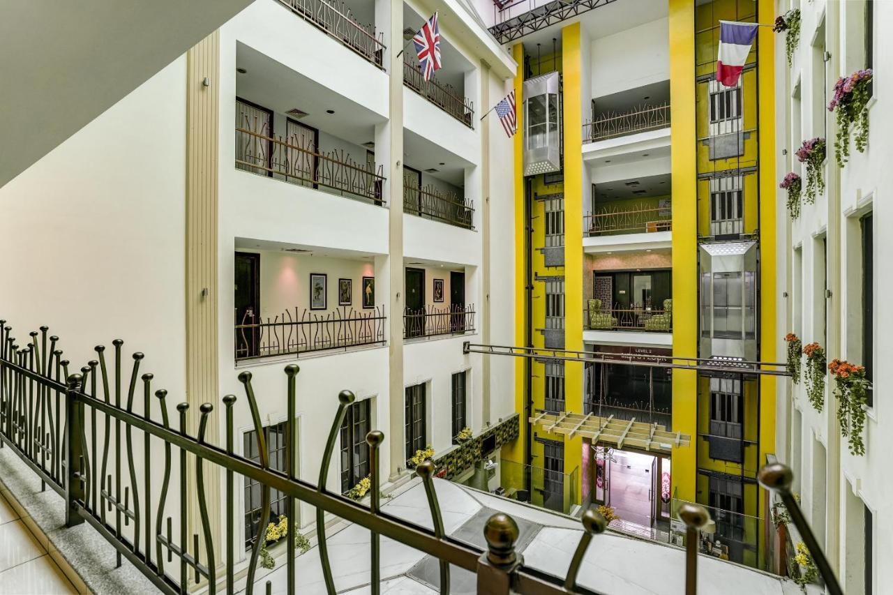 Townhouse 552Hotel Royal Court Jalandhar Eksteriør billede
