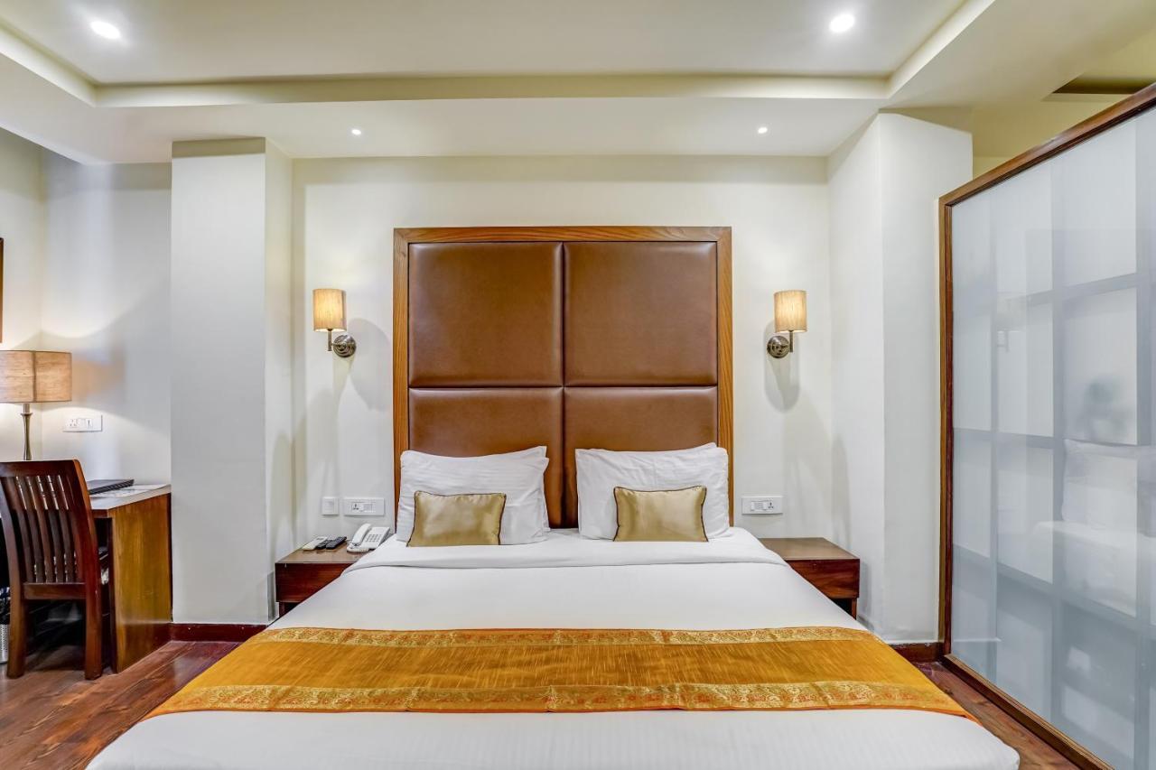 Townhouse 552Hotel Royal Court Jalandhar Eksteriør billede