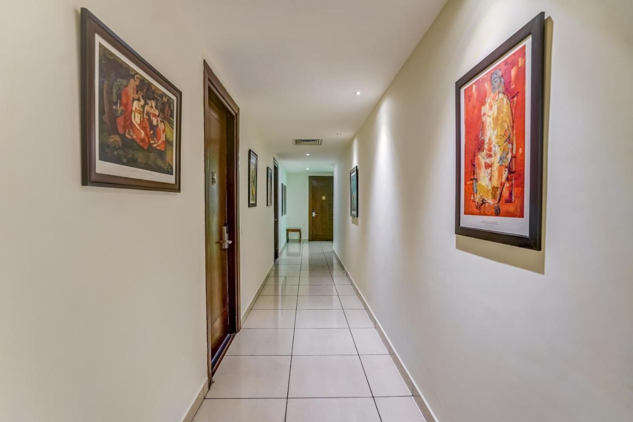 Townhouse 552Hotel Royal Court Jalandhar Eksteriør billede