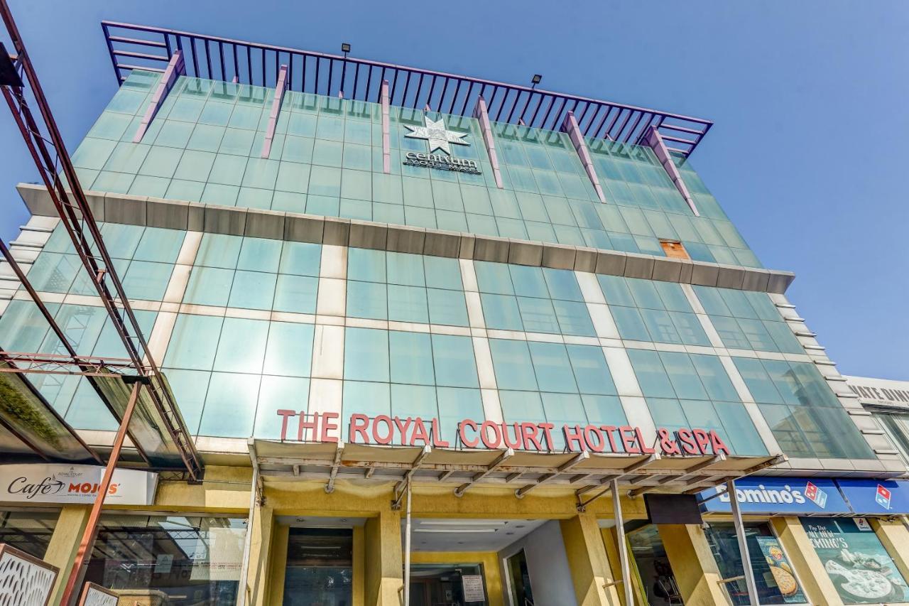 Townhouse 552Hotel Royal Court Jalandhar Eksteriør billede